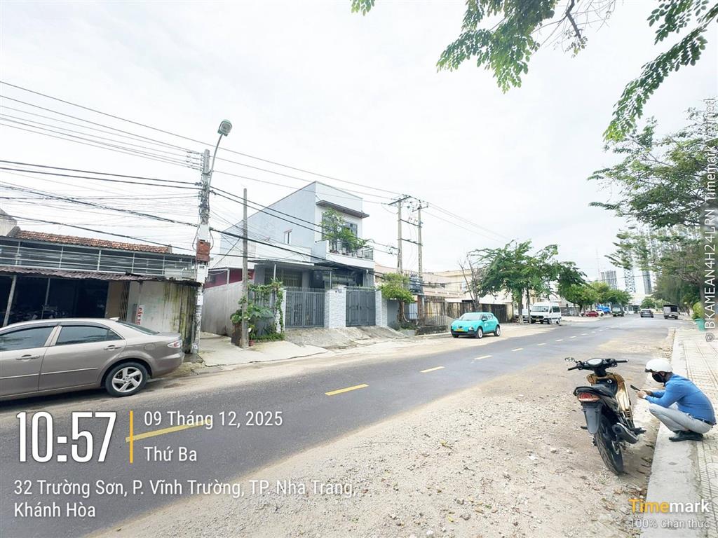 Hạ 700tr bán nhanh lô đất 3 mặt tiền đường trường sơn giá cũ 15tỷ cách biển 1km, p. nam nha trang