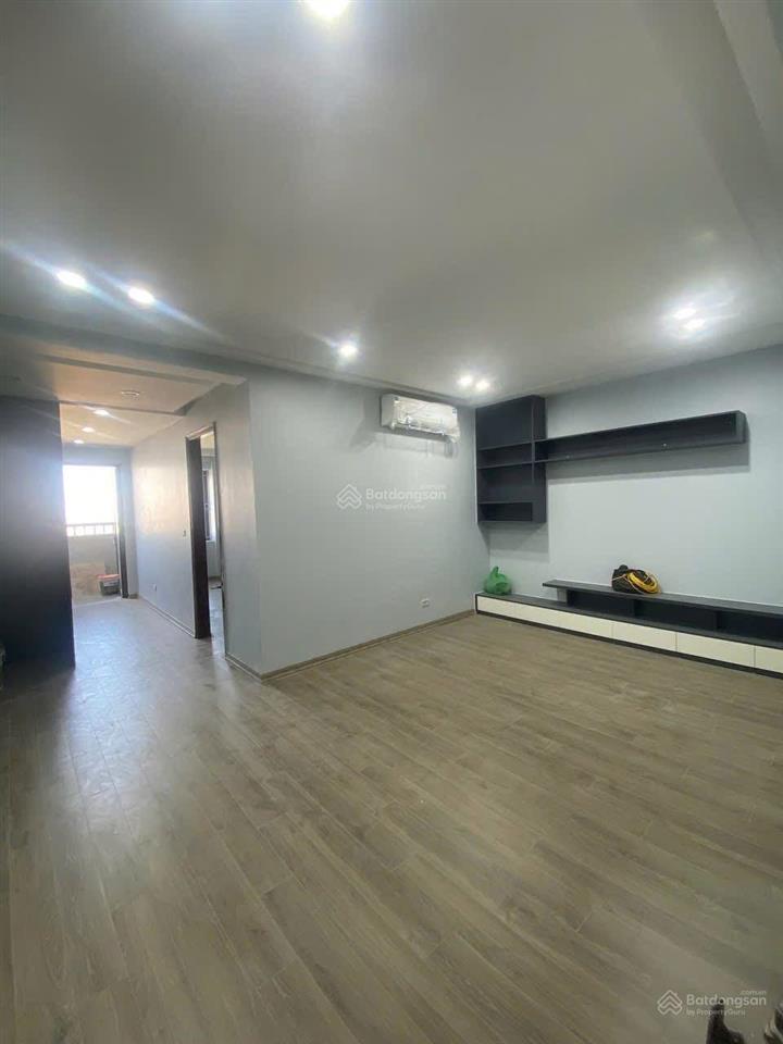 Cần bán căn hộ ct9 việt hưng, 83m2, 3pn, 2wc