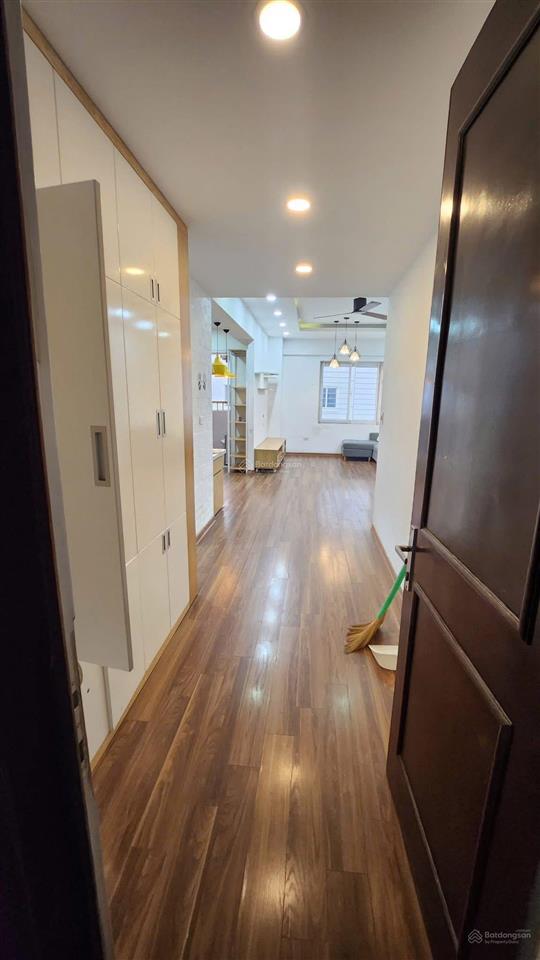 Bán căn hộ 96,5m2 ct9, kđt việt hưng, 5,8tỷ