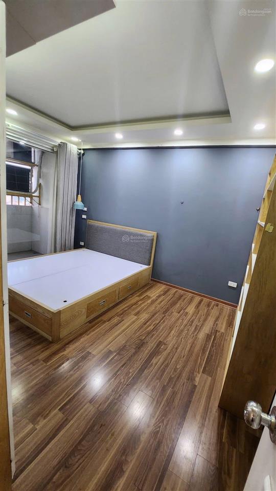 Bán căn hộ 96,5m2 ct9, kđt việt hưng, 5,8tỷ