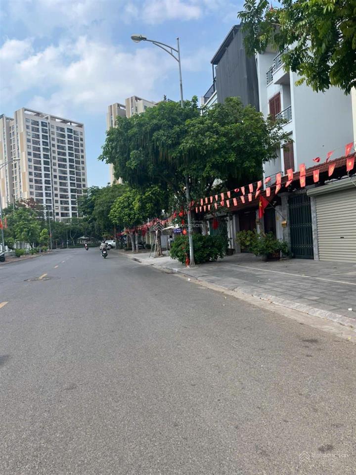 Cho thuê mặt bằng kinh doanh, phố bùi thiện ngộ, 120m2, 4 tầng
