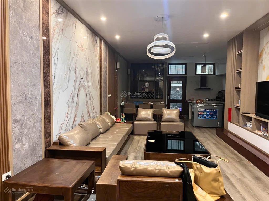 Cho thuê biệt thự 100m2, kđt việt hưng, long biên