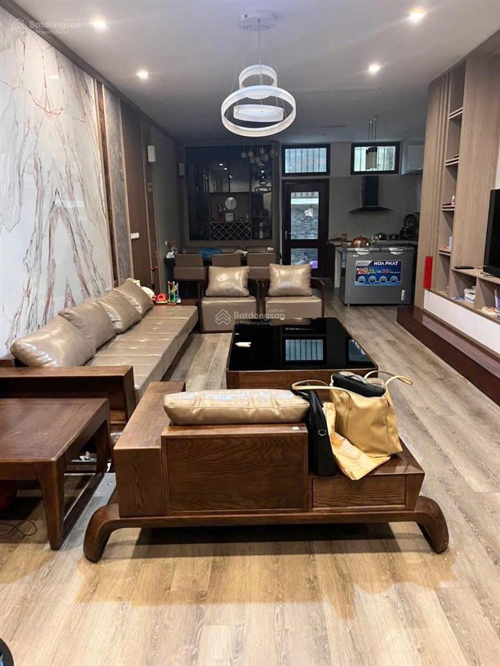 Cho thuê biệt thự 100m2, kđt việt hưng, long biên