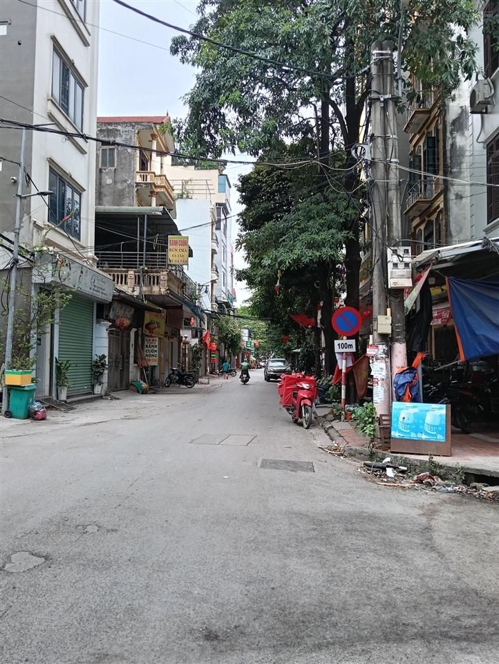 Chính chủ bán nhanh lô đất tây mỗ, nam từ liêm, dt 55 m² mt 4.5m ô tô qua cửa trục thông giá 6 tỷ