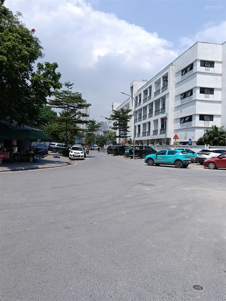 Chính chủ cắt lỗ lô đất ngõ 8 lê quang đạo nam từ liêm 168m2 , mt 10m đường 3m giá 140 tr/m2