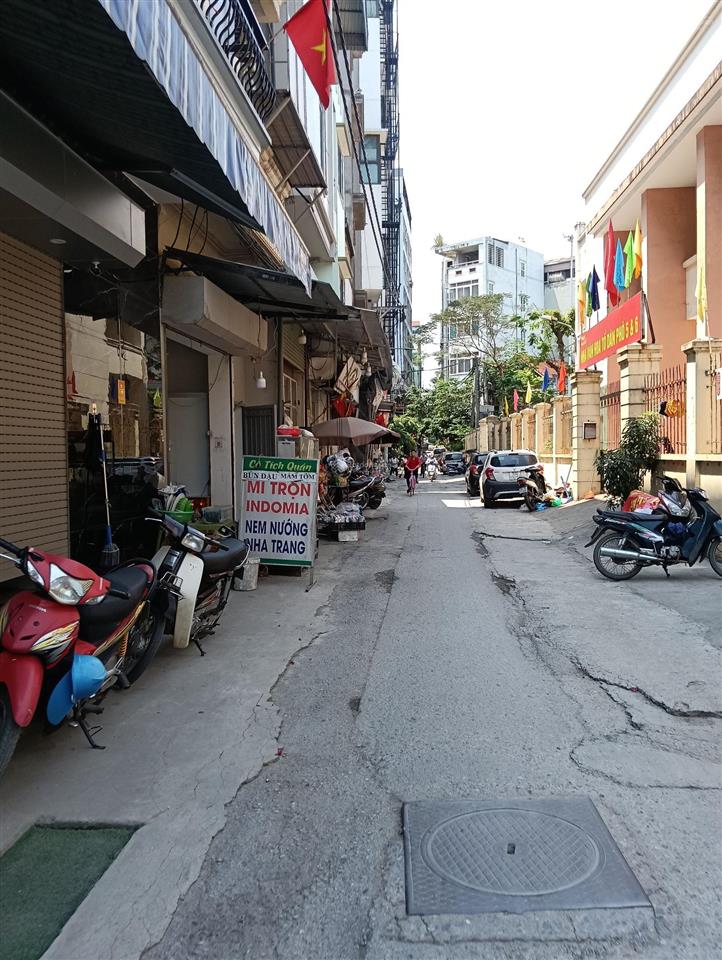 Chính chủ bán gấp lô đất đình thôn nam từ liêm dt 168 m2 , mt 10m phân lô đầu tư giá 140tr/m2