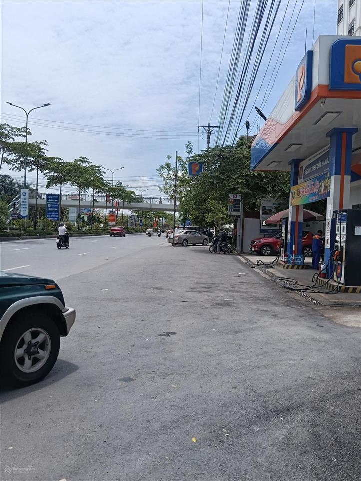 Bán đất tu hoàng xuân phương lô góc oto qua đất dt 198m², mt 35m giá 90 tr/m2 chính chủ