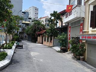 Chính chủ cắt lỗ lô đất phố tu hoàng nhổn xuân phương nam từ liêm dt 195m² mt 35m đường oto 90tr/m