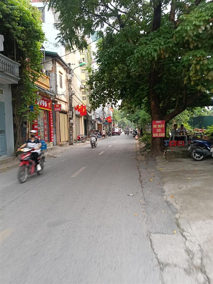 90tr/m2 lô góc đất trịnh văn bô nam từ liêm dt 193 m2, mt 35m đường ô tô không lỗi, không qh