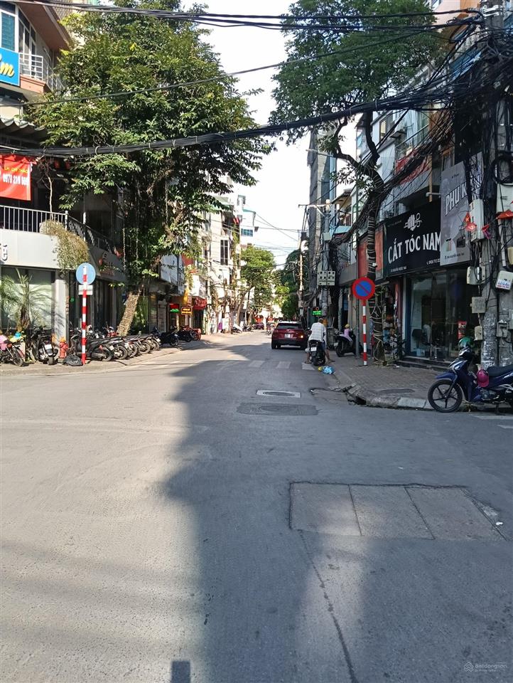 Bán gấp nhà mặt phố chính nguyễn ngọc lại . lô góc hai mặt oto tô tránh dt 50m2 x 5tầng mt 15m