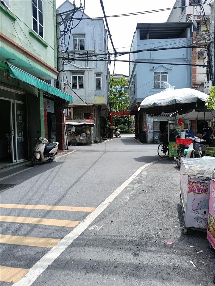 Bán đất tu hoàng xuân phương lô góc ô tô qua đất dt 198m2, mt 35m giá 90 tr/m2 chính chủ