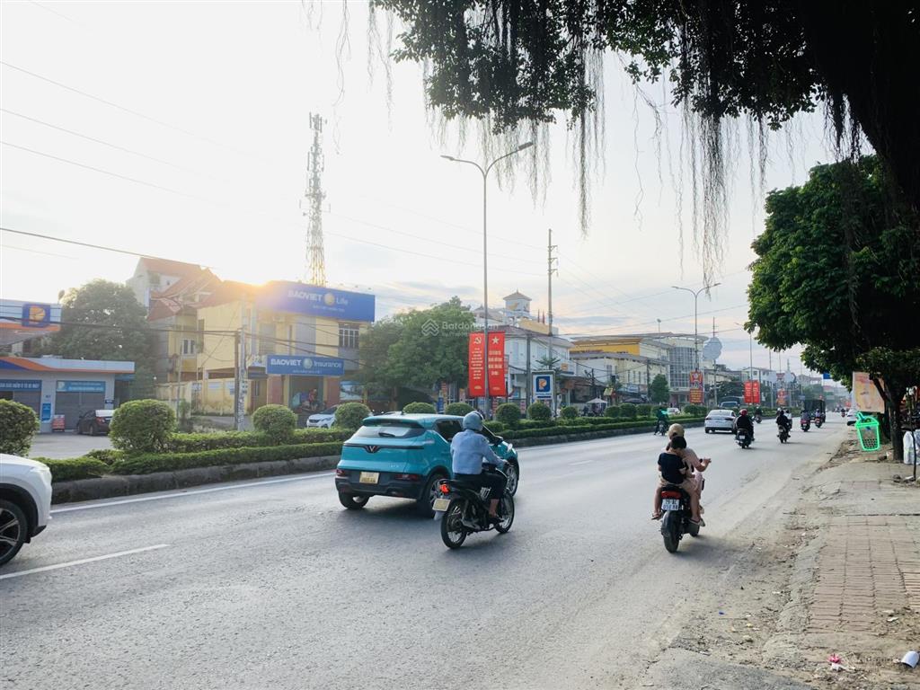103m2 đất ở đô thị vùng lõi trung tâm thị trấn phúc thọ, hà nội cách ql32 đúng 100m chỉ 43triệu/m2