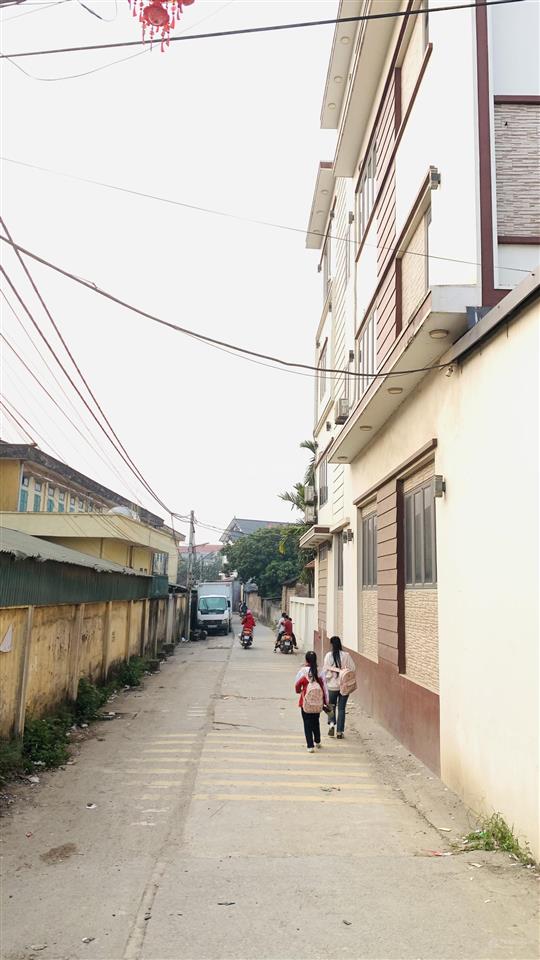 Bán 131m đất trục chính kinh doanh võng ngoại, xã phúc lộc, hà nội cách đường tỉnh lộ 82 chỉ 50m