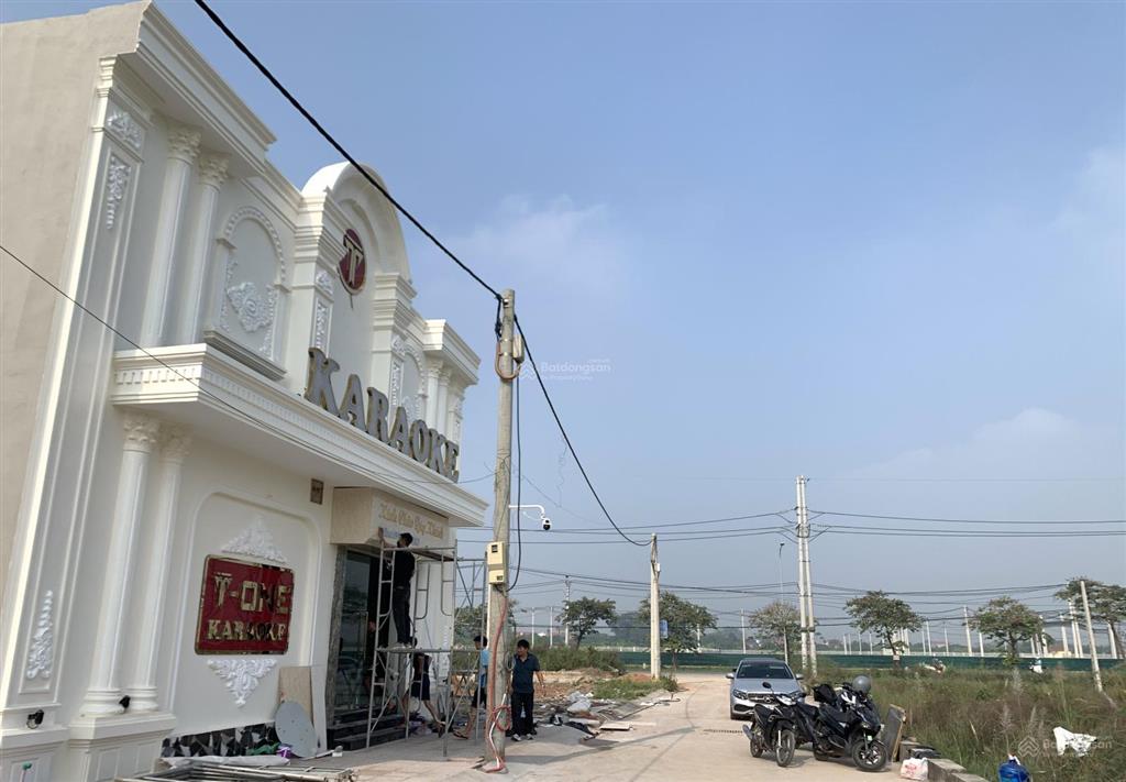 111m2 đất kinh doanh mặt đường tỉnh lộ 82 giá chỉ 55 triệu/m2 rẻ hơn thị trường chục giá