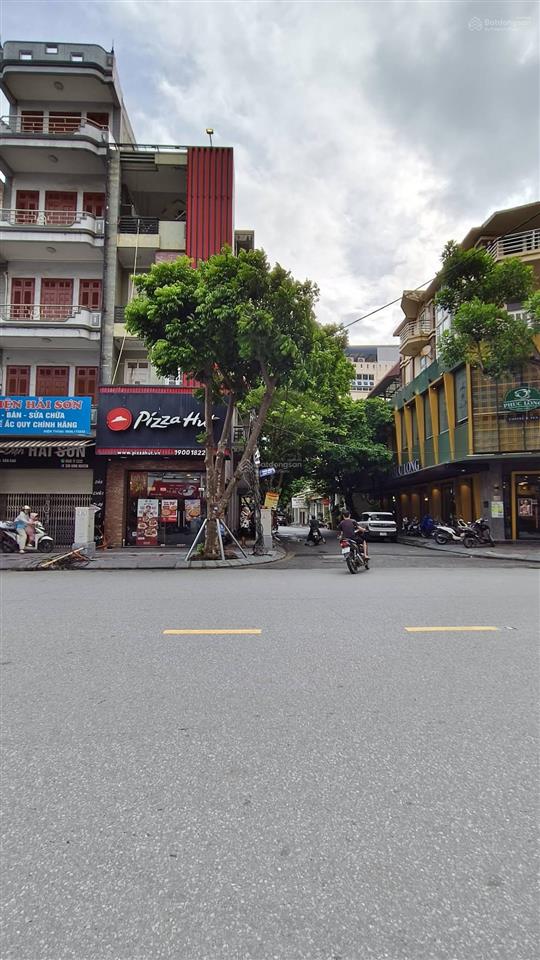 Cho thuê mặt bằng 360m2 góc 2 mặt tiền, mặt đường văn cao, hải phòng, vị trí đẹp tuyến phố.