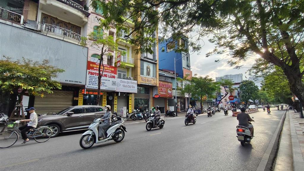 Cho thuê mặt bằng 200m2, mt 9m mặt đường nguyễn đức cảnh, hải phòng, vị trí nổi bật