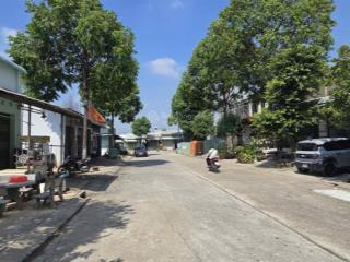 Bán dãy nhà trọ ấp 3b bến cát bình dương  5x30m, thu nhập 9 triệu/tháng