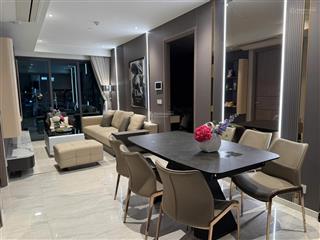 Bán 2pn the opera tầng khối đế  tặng kèm nội thất  giá 24.5 tỷ all in (sẵn sổ)