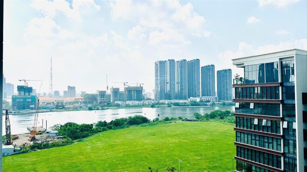 Giá tốt chốt nhanh! bán căn 1pn the galleria  tầng cao view công viên bờ sông chỉ 15 tỷ sẵn sổ