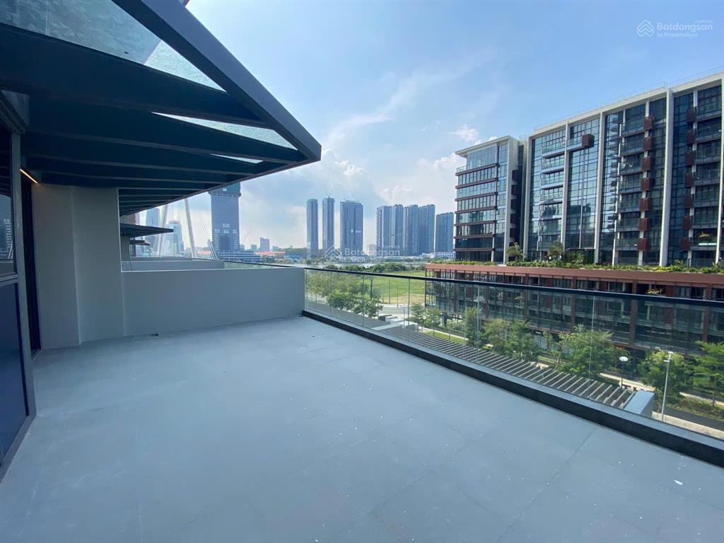 50 tỷ sở hữu ngay căn hộ sân vườn tại the opera với tầng view trực diện cầu ba son