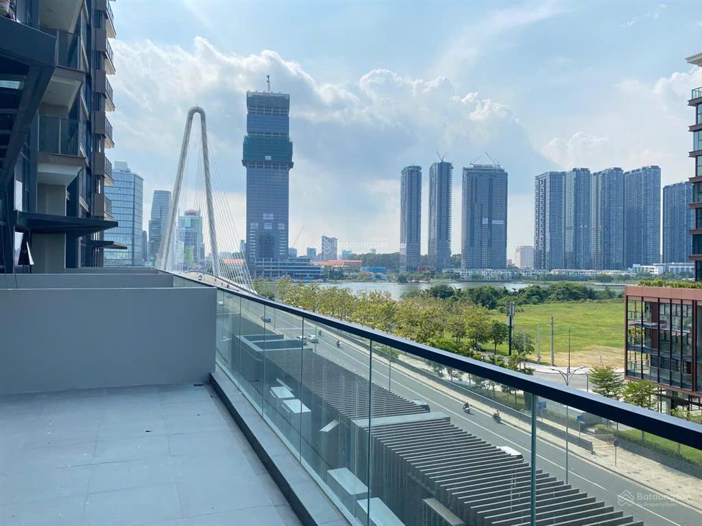 50 tỷ sở hữu ngay căn hộ sân vườn tại the opera với tầng view trực diện cầu ba son