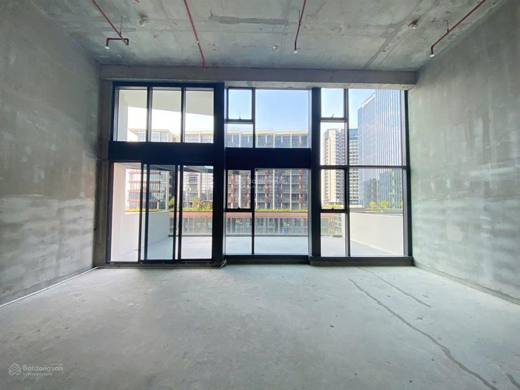 50 tỷ sở hữu ngay căn hộ sân vườn tại the opera với tầng view trực diện cầu ba son