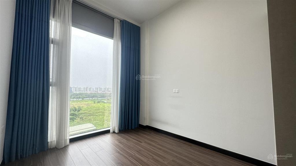 Bắt đáy căn 2pn empire city giá chỉ 18,8 tỷ  sẵn sổ