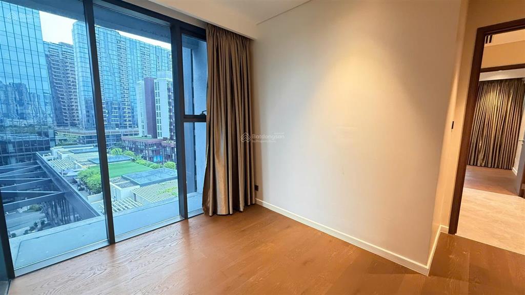Bán 3pn the crest  the metropole 152m² sẵn sổ hồng  giá 49 tỷ