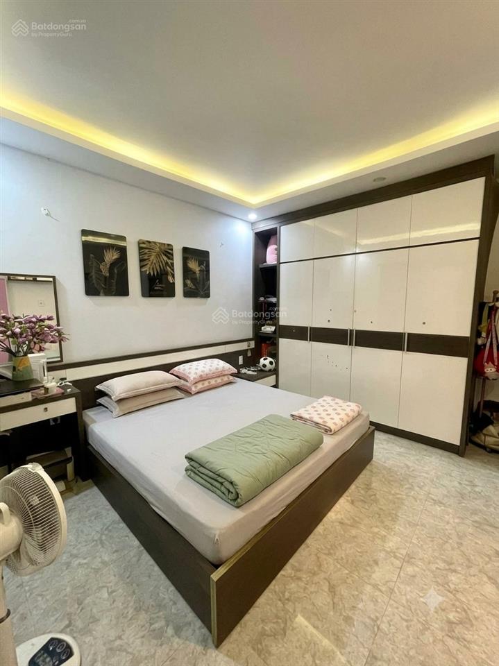 Hạ giá căn homestay 96m2, gốc dân tự tay xây dựng tâm huyết  có phòng ngủ tầng 1