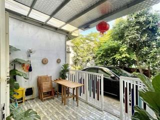 Hạ giá căn homestay 96m2, gốc dân tự tay xây dựng tâm huyết  có phòng ngủ tầng 1