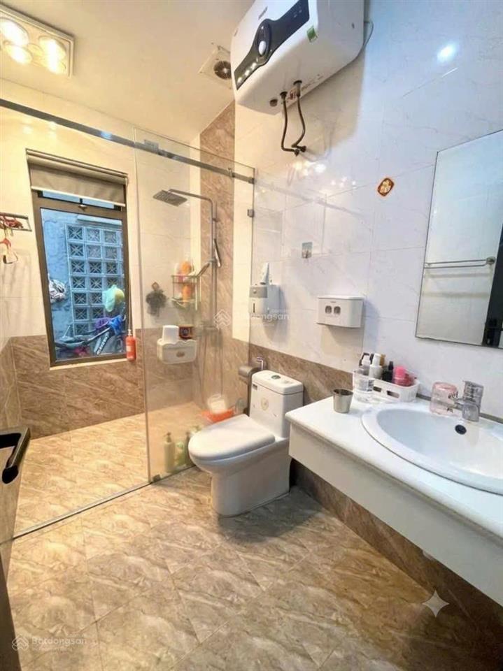 Hạ giá căn homestay 96m2, gốc dân tự tay xây dựng tâm huyết  có phòng ngủ tầng 1