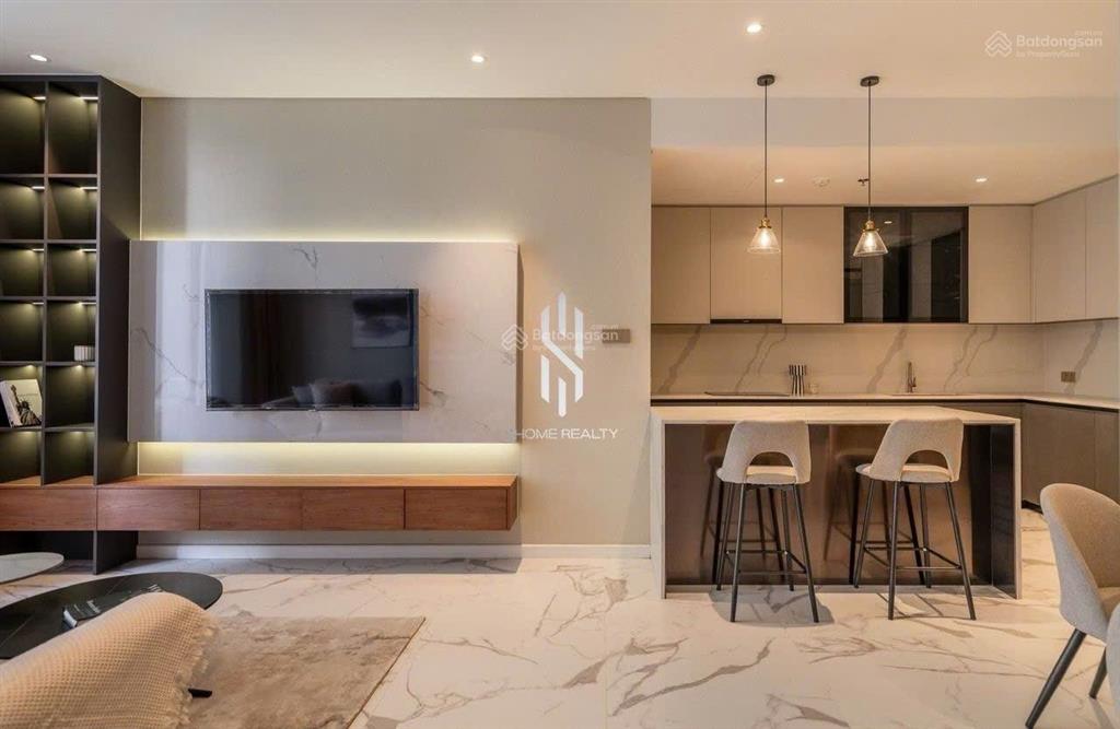 Hàng hót 2pn full nt nhập khẩu ý cần cho thuê view bao trọn q1 lầu cao chỉ 41 triệu