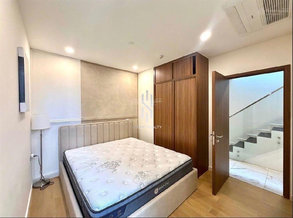 Hot deal galleria rất gấp cần cho thuê nhanh 2pn 2wc full nt đẹp ở ngay 41 triệu