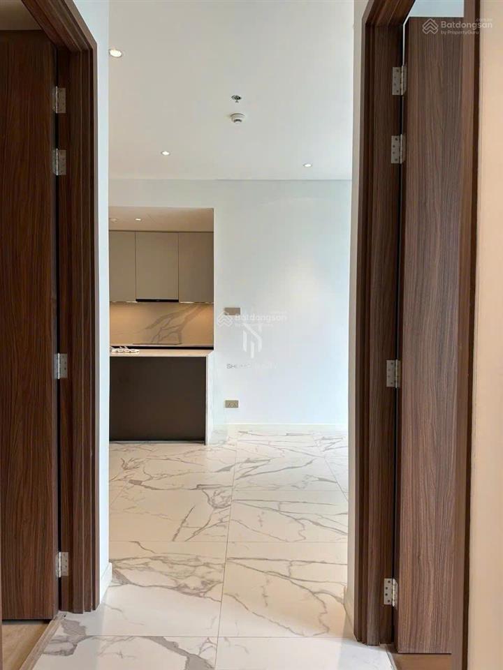 Hot nhất lúc này căn 2pn 2wc galleria ntcb chỉ 38 triệu/th gấp lắm ạ