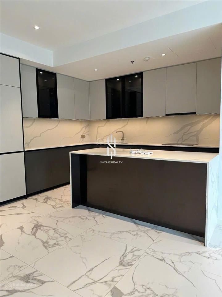 Hot nhất lúc này căn 2pn 2wc galleria ntcb chỉ 38 triệu/th gấp lắm ạ