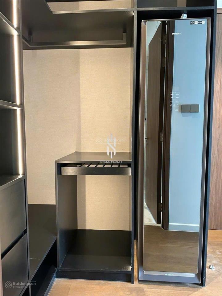 Hot nhất lúc này căn 2pn 2wc galleria ntcb chỉ 38 triệu/th gấp lắm ạ
