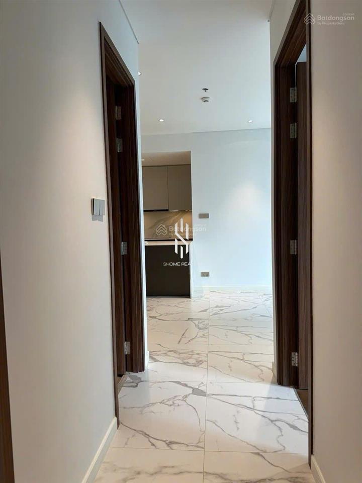 Hot nhất lúc này căn 2pn 2wc galleria ntcb chỉ 38 triệu/th gấp lắm ạ
