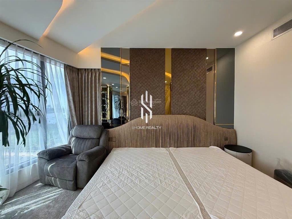 Hàng hot 4pn 3wc 202m2 chỉ 100 triệu hiếm có tại the river thủ thiêm