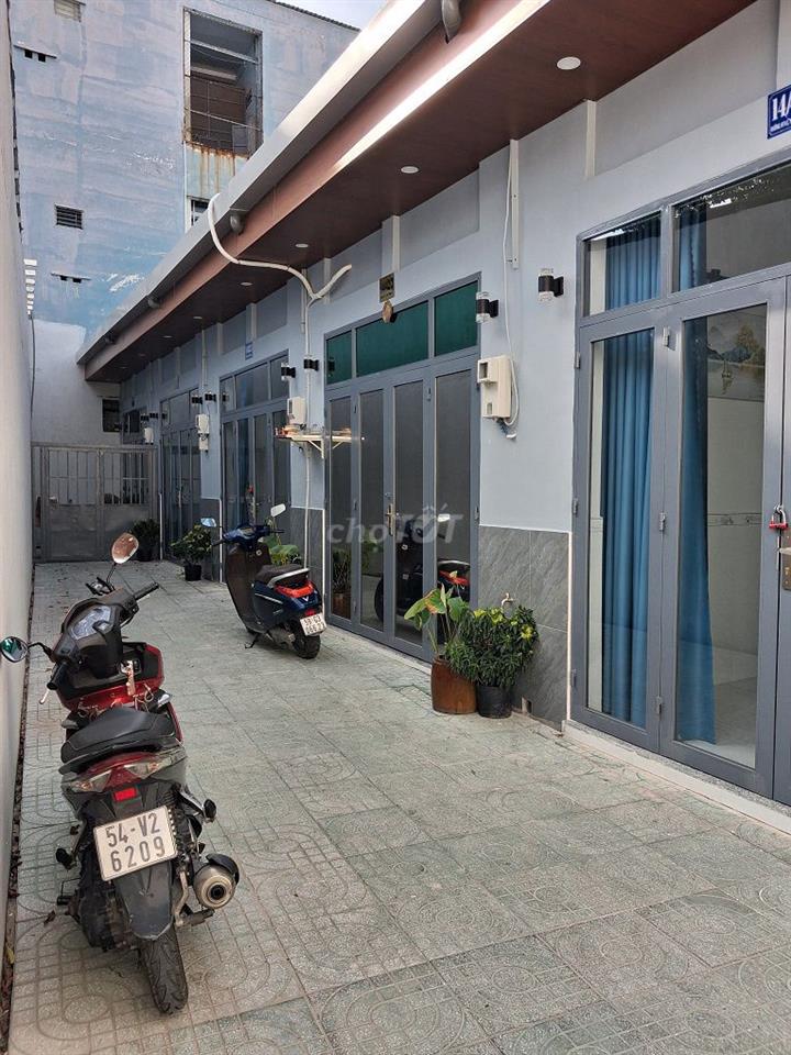 Nhà mới đúc lửng 3pn (4m x 10m) đg HT-43 gần khu cn-Tân thới Hiệp q12