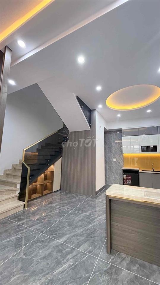 cần bán 3 căn Mặt Tiền Nguyễn Trọng Quản,P-8,Vũng Tàu
