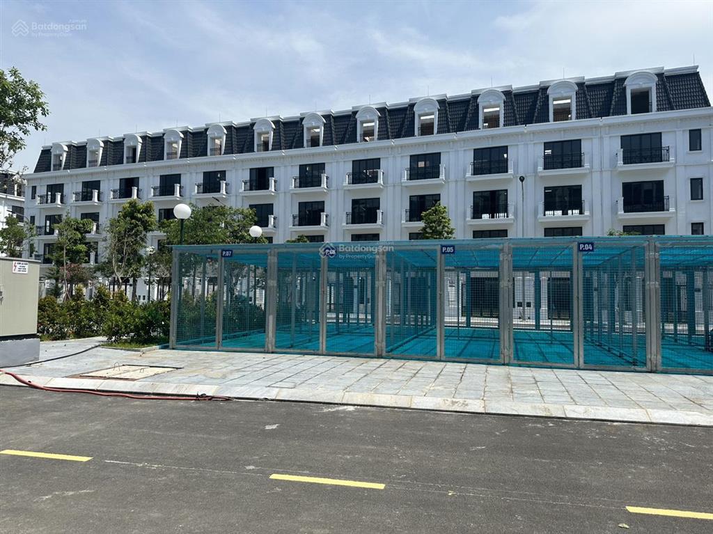 Chính chủ bán lô áp góc shophouse khu nhà ở thương mại tổ 6 phường xuân phương  cđt 0935 123 ***