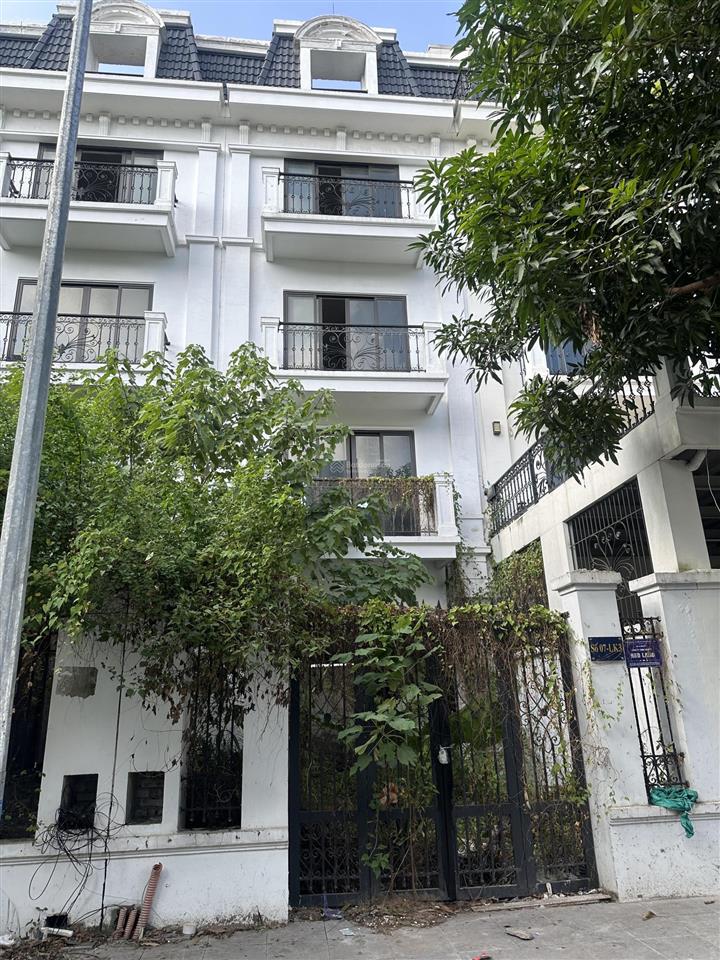 Chính chủ cho thuê căn shophouse (thô) 90m2 x 5 tầng, khu nhà ở tổ 6 phường xuân phương sông đà 7
