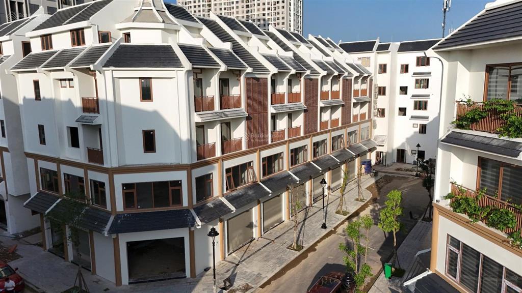 Lk47 khu nhật, 90m2, căn áp góc, mặt đường di ái 20m. vị trí siêu đẹp, chủ cần bán gấp giá tốt