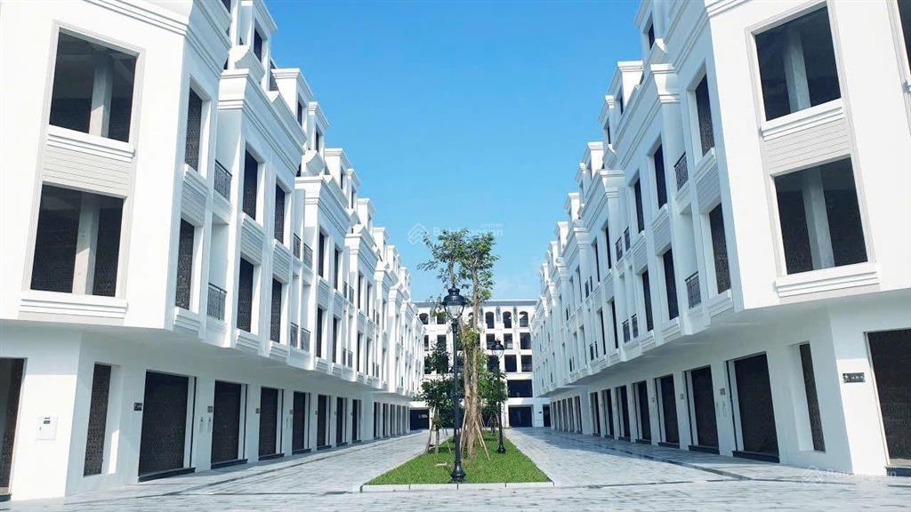 Căn lk khu anh phố đi bộ siêu đẹp, 90m2, giá 16.6 tỷ. ngay gần hồ trung tâm