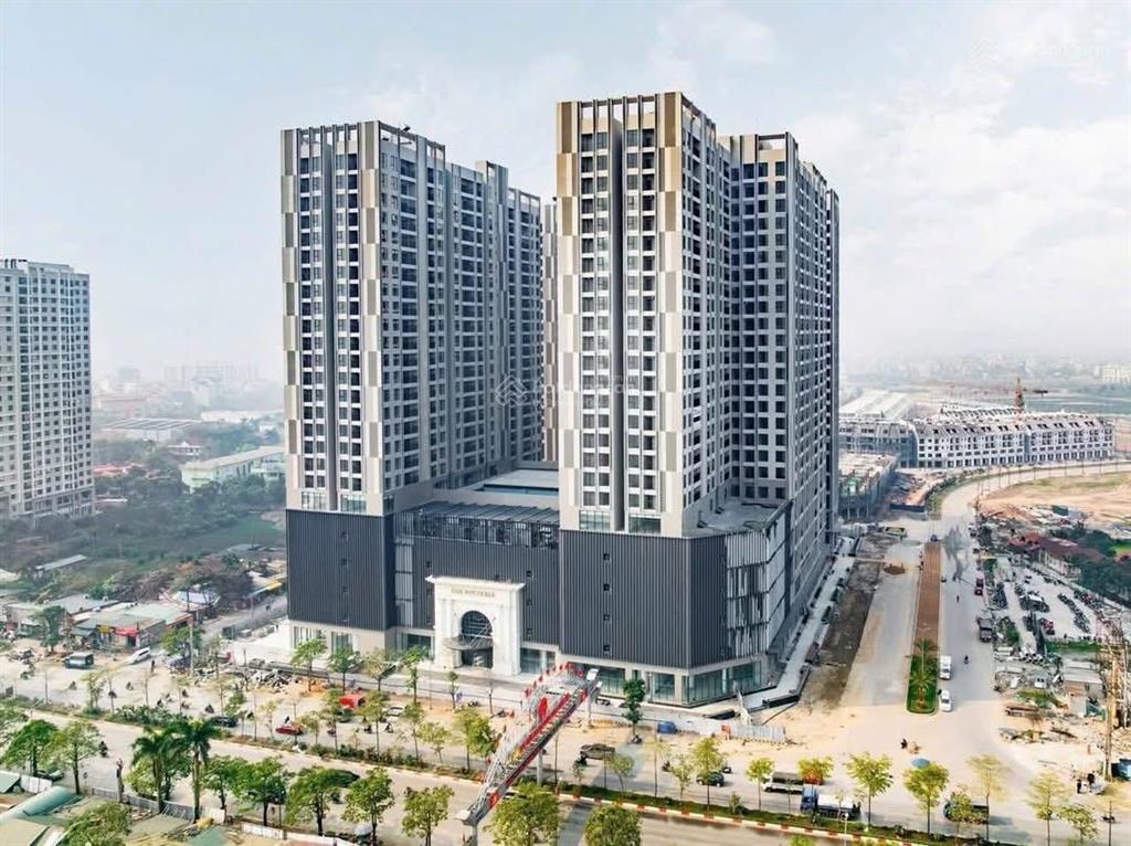 Chuyển nhượng wisteria giá tốt nhất ( giá đã bao phí). w1 , 83m2, 2 ngủ 2vs, giá 6.25.