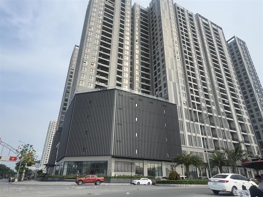 Căn đẹp, giá tốt nhất thị trường 138m3, 3 ngủ 3vs, ban công đông nam giá chỉ 8.8 tỷ, view thành phố