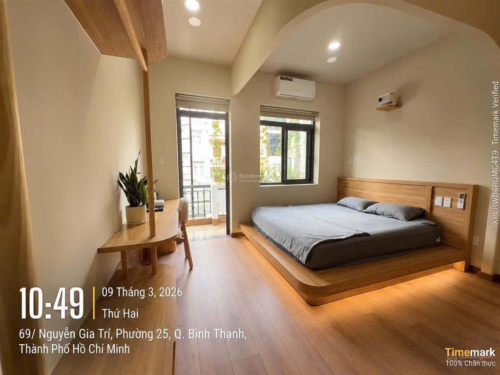 Bán chdv 2 mặt tiền hẻm 69/d2 nguyễn gia trí. bình thạnh(4x18m) 5tầng 8phòng,cho thuê 70 triệu/th.