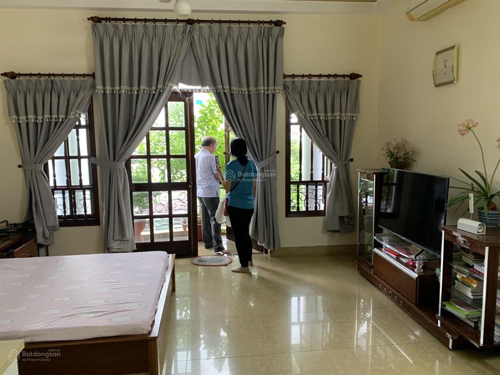 Giảm 2tỷ bán nhà gần công viên đặng thùy trâm(5x24m)4 tầng kế đại học văn lang cho thuê 50 triệu/th