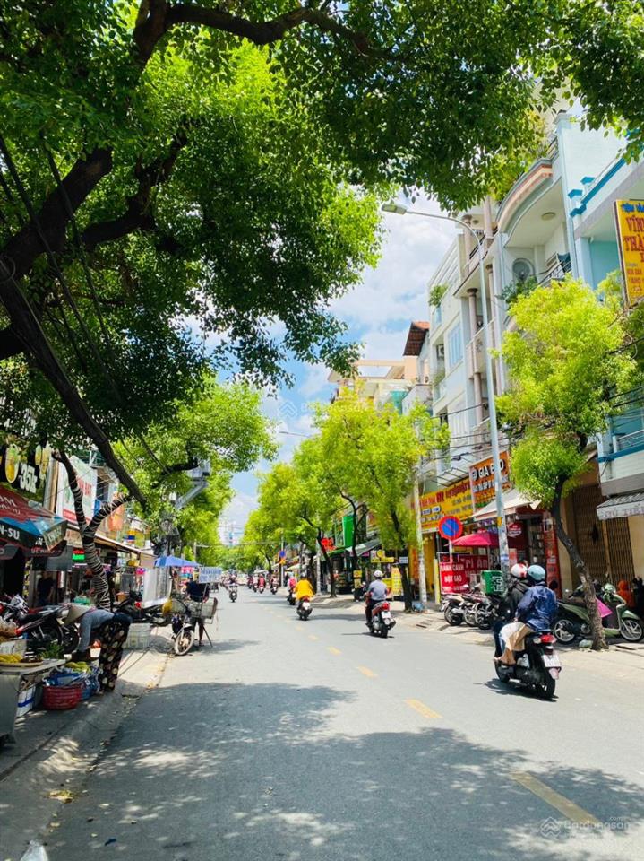Bán nhà ngay mặt tiền cx chu văn an. bình thạnh(4x18m)cho thuê lên đến 50tr/tháng chỉ nhỉnh 14 tỷ.