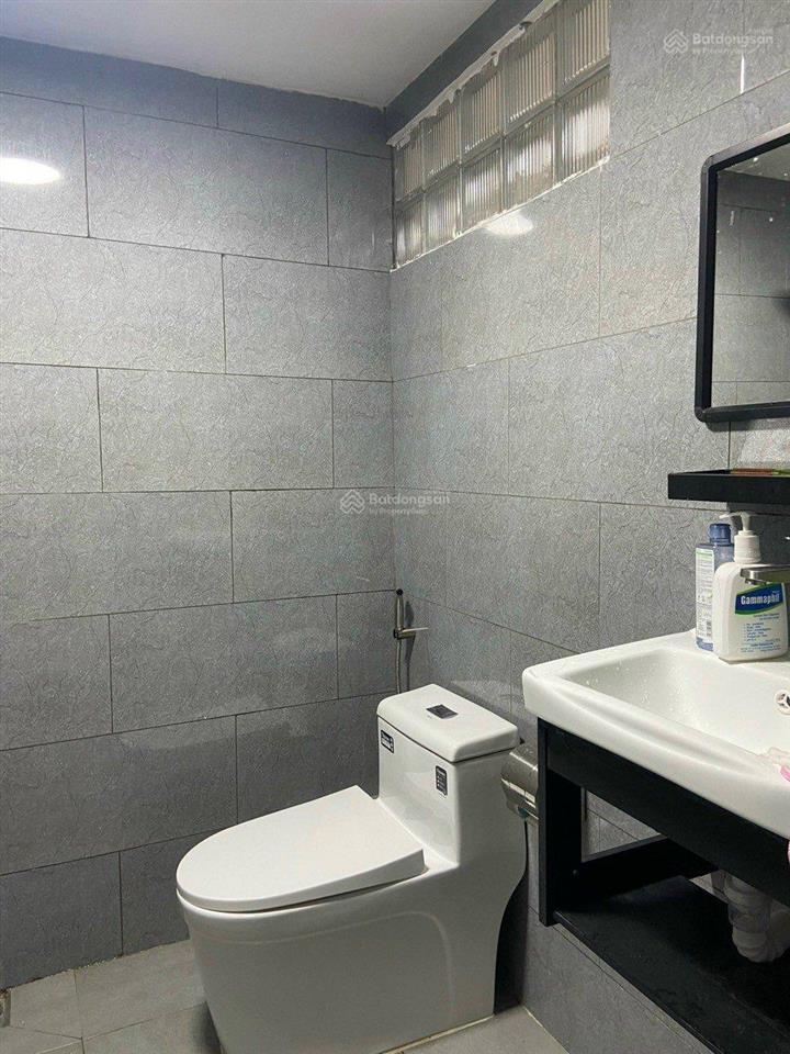 Bán chdv 5 tầng dòng tiền 75 triệu/th ngay vũ tùngp2bình thạnh (5,2x17m)giáp q1  chỉ 11.7 tỷ tl